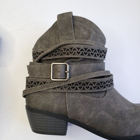 Not Rated Western Ankle Bootie Size 6 Gray Buckle Strap Pull On Cowgirl Boots - Picture 10 of 11